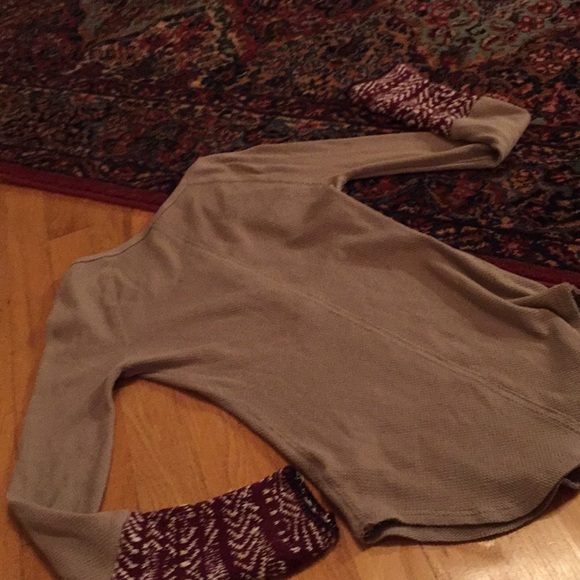 Free People Alpine Henley tan w/knit pushup wrists - Picture 6 of 8